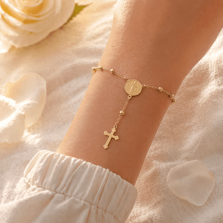 Pulseira Terço de São Bento com medalha e crucifixo dourado